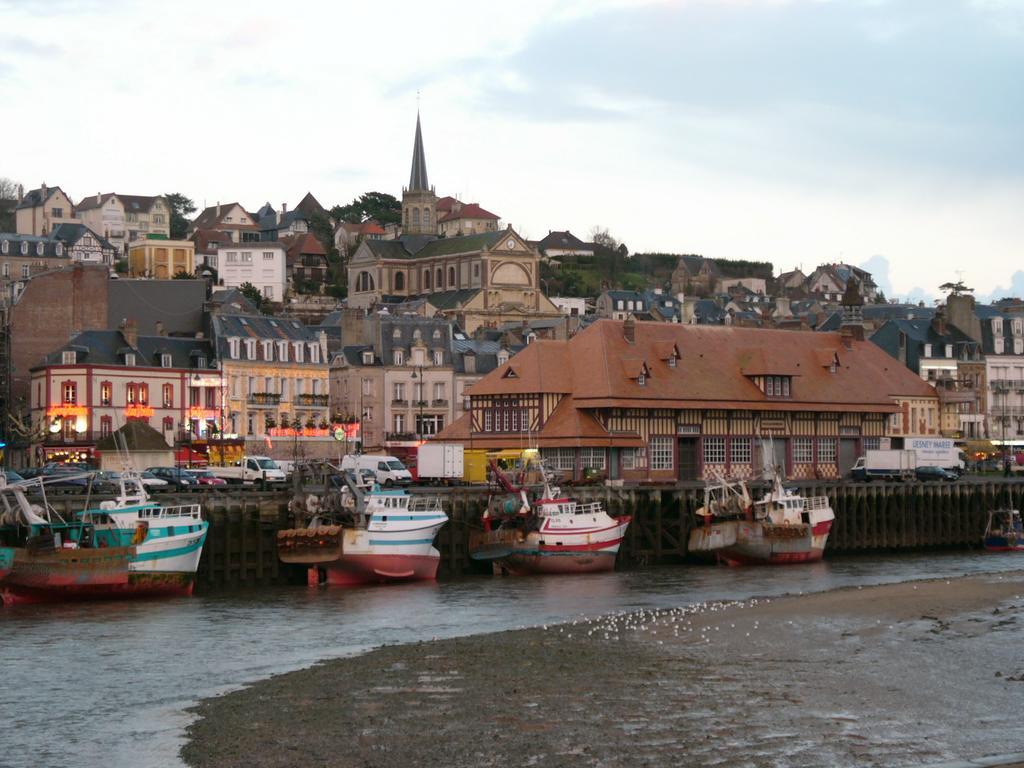 Les Studios Saint Germain Trouville-sur-Mer Ngoại thất bức ảnh